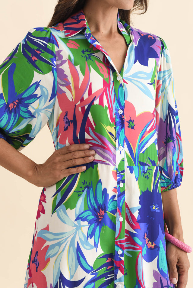 alt text|model:Cara image 7