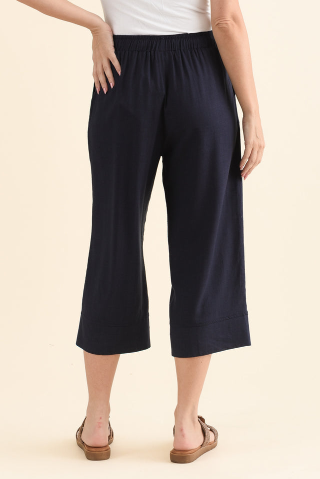 Twain Navy Pocket Pants,Back,Brunette model,alt text|model:MJ image 4