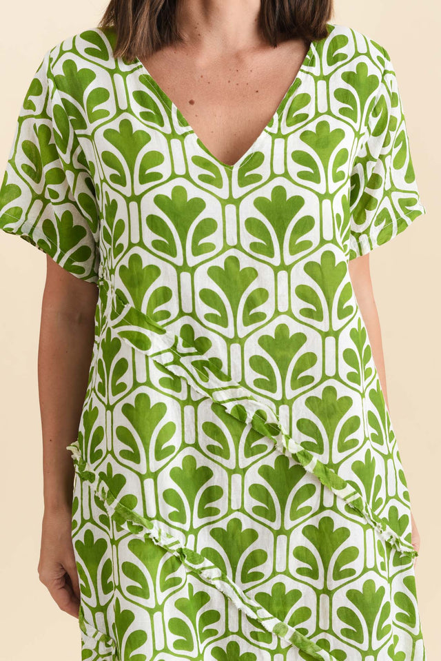 alt text|model:MJ image 6