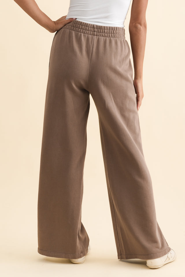 alt text|model:Brontie image 4