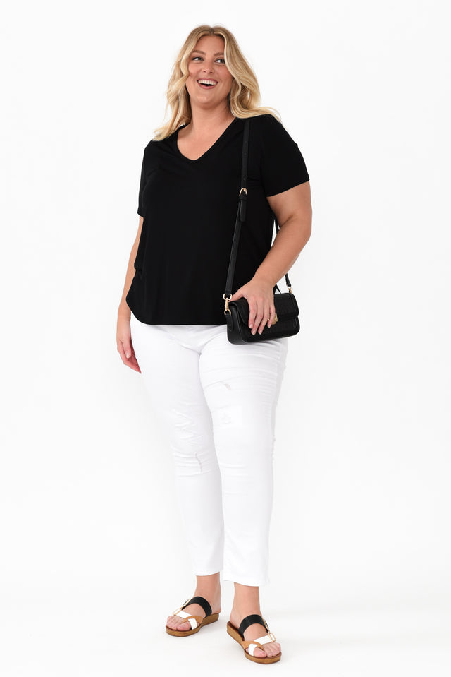 Veronica Black Bamboo Tee,Blonde model,alt text|model:Caitlin image 10