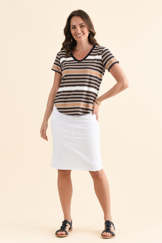 Veronica Tan Stripe Bamboo Tee,Full Body,Brunette model,alt text|model:MJ image 6