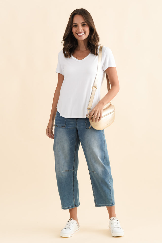 alt text|model:MJ image 4