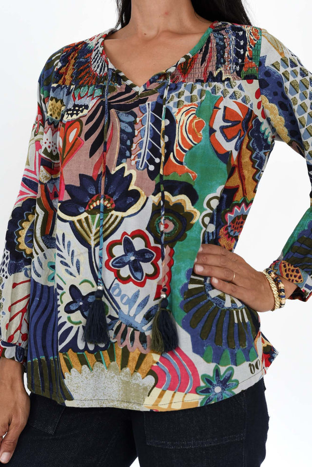 alt text|model:Cara image 5