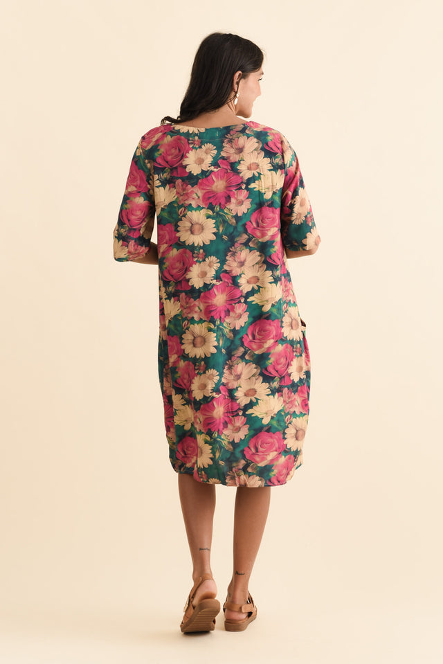 alt text|model:Brontie image 5