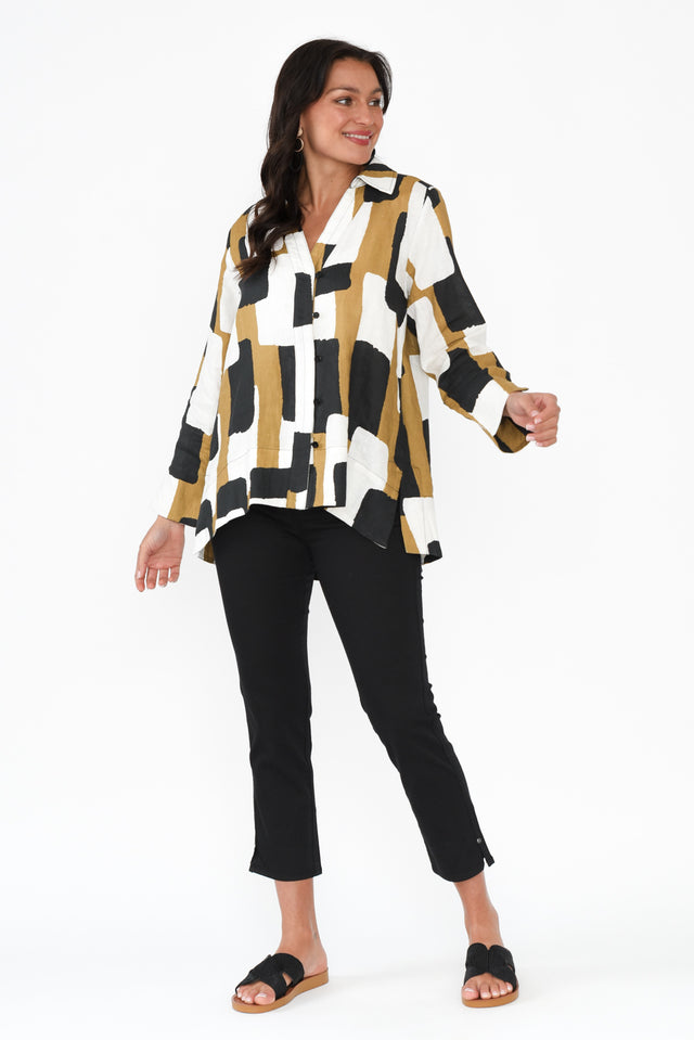 alt text|model:Brontie