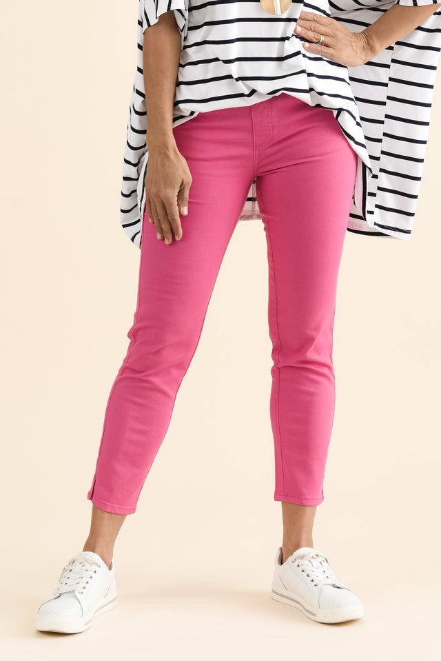 Winslet Hot Pink 7/8 Pants,brunette model,Front of Outfit,alt text|model:Cara image 1