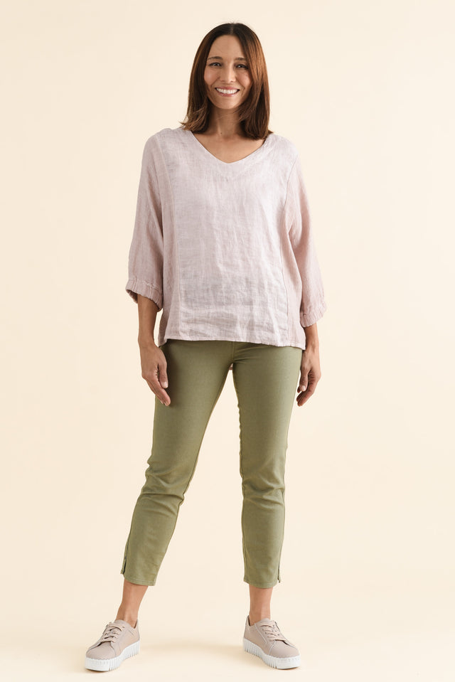 Winslet Khaki 7/8 Pants,brunette model,Full Outfit,alt text|model:Cara image 2
