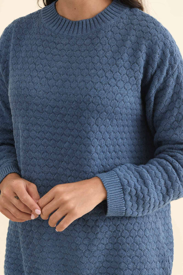 Yanny Blue Organic Cotton Knit Jumper,Brunette model,alt text|model:Brontie image 6