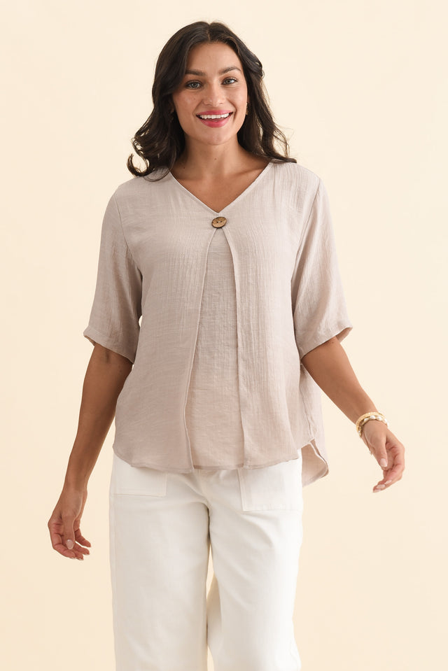 alt text|model:Brontie