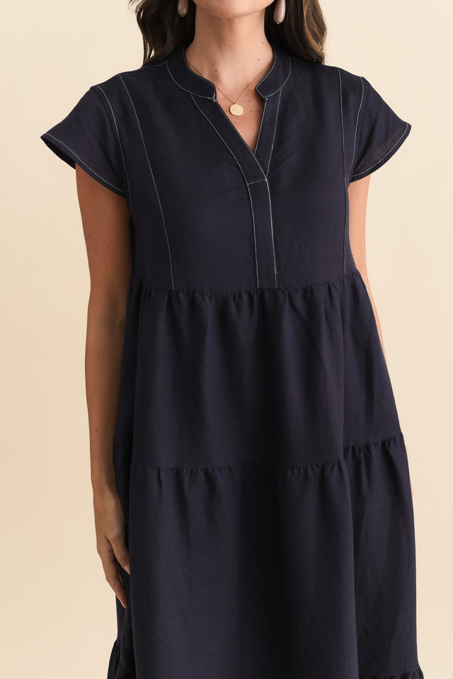 Yvette Navy Contrast Linen Blend Dress,Brunette model,alt text|model:MJ image 7