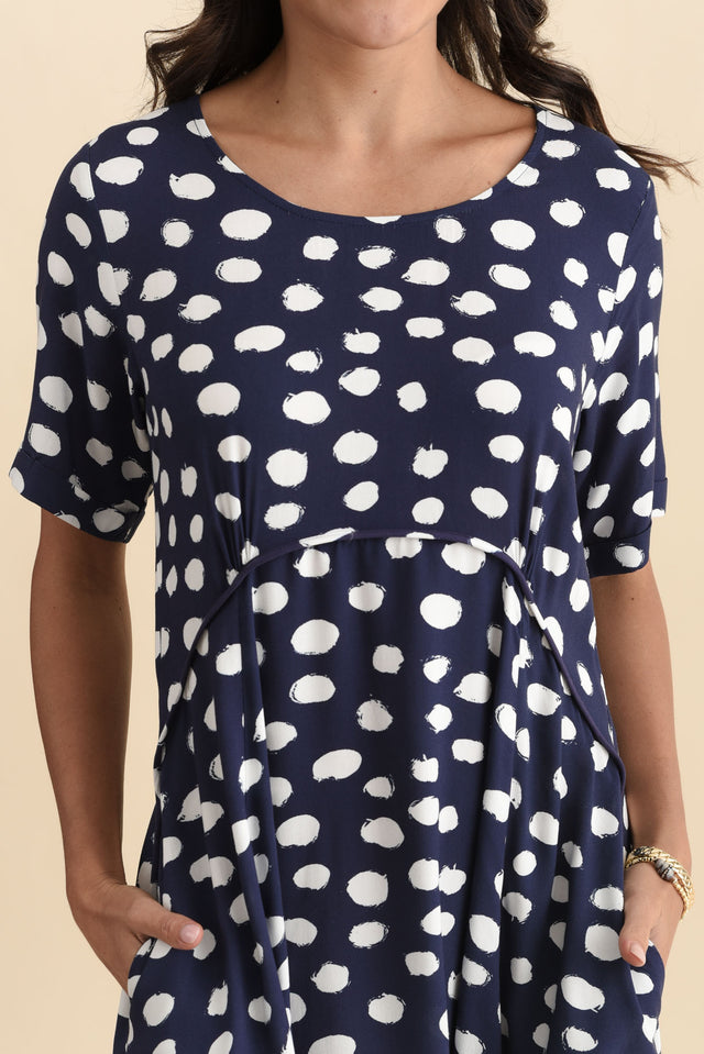 Zaelia Navy Spot Crescent Dress,Brunette model,alt text|model:Brontie image 6