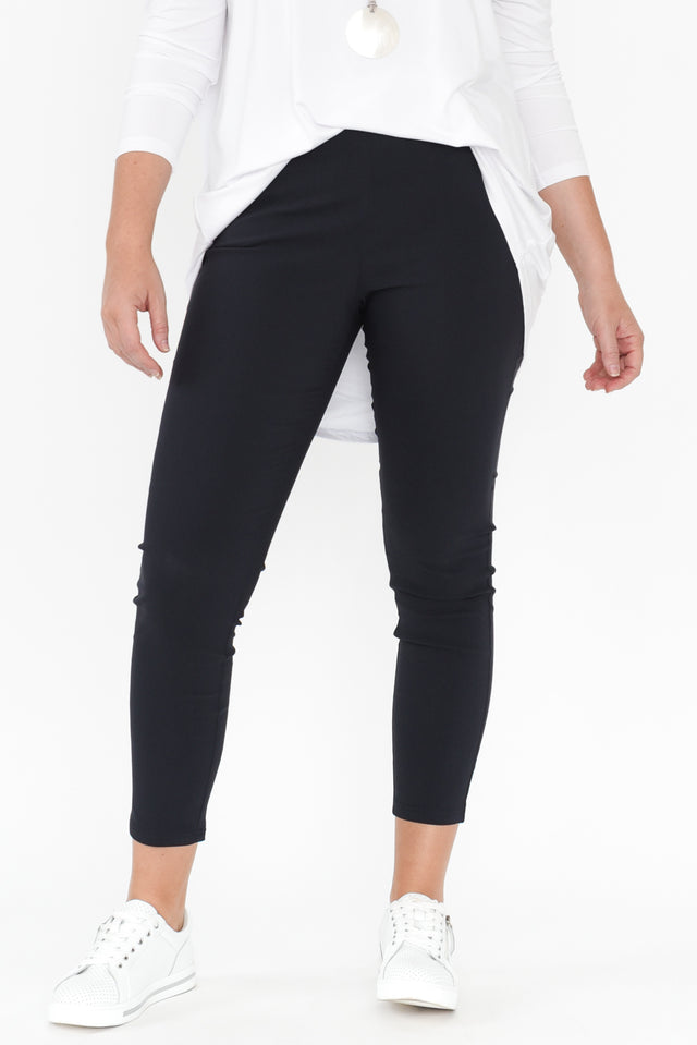 alt text|model:Brookel