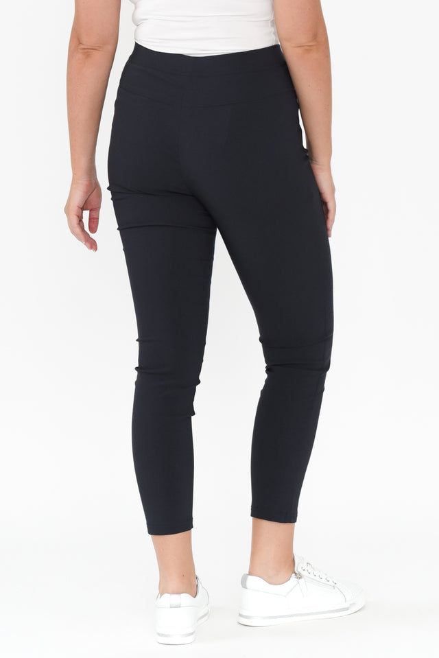 alt text|model:Brookel image 10