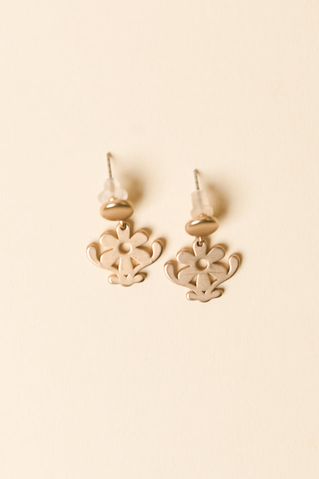 Zeta Gold Daisy Stud Earrings