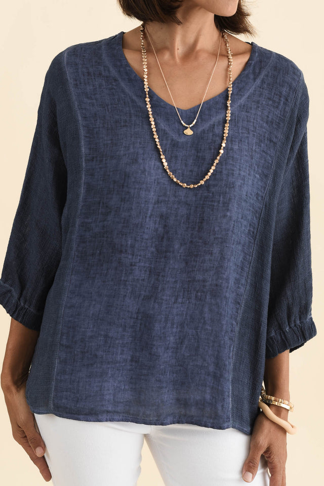 Ziola Blue Linen Cotton Top,Brunette model,alt text|model:Cara image 6