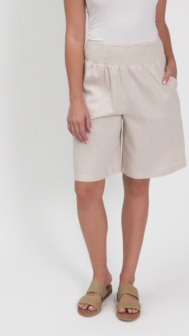 Lee Beige Linen Blend Bermuda Shorts thumbnail 2
