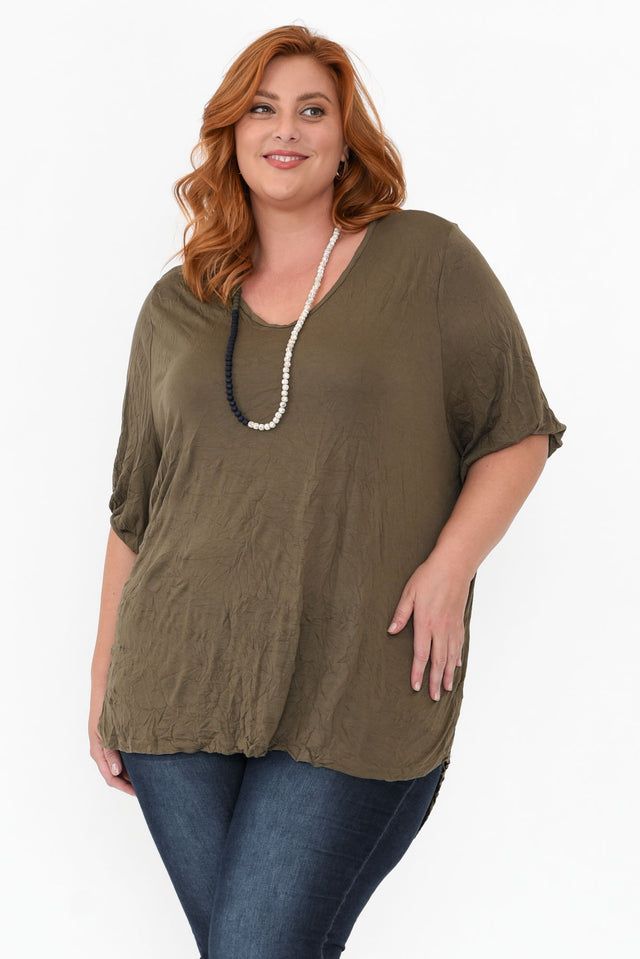 plus-size,curve-basics,plus-size-batwing-dresses,curve-tops,plus-size-sleeved-tops,plus-size-cotton-tops,plus-size-basic-tops,plus-size-winter-clothing,facebook-new-for-you
