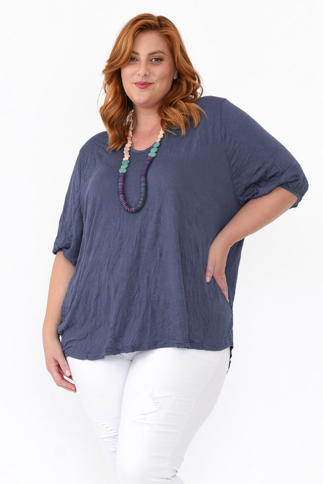 plus-size,curve-basics,plus-size-batwing-dresses,curve-tops,plus-size-sleeved-tops,plus-size-cotton-tops,plus-size-basic-tops,plus-size-winter-clothing