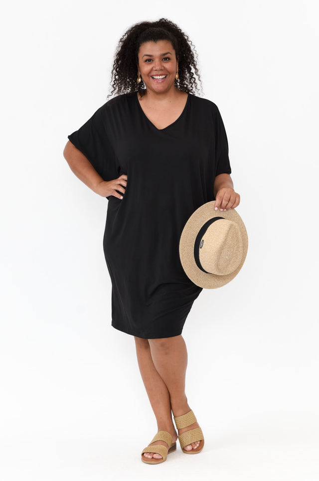 plus-size-sleeved-dresses,plus-size-above-knee-dresses,plus-size-below-knee-dresses,plus-size-batwing-dresses,plus-size-bamboo-dresses,plus-size,curve-dresses,curve-basics,plus-size-basic-dresses,facebook-new-for-you,plus-size-work-edit,plus-size-summer-dresses alt text|model:Loren;wearing:Curve image 8