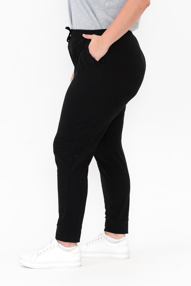 alt text|model:MJ image 12