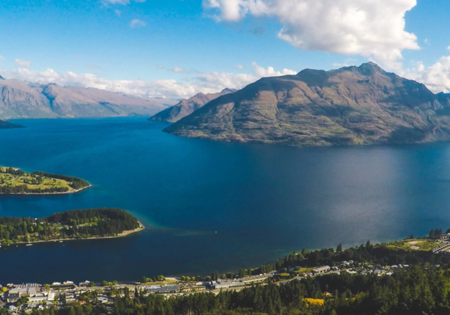 Blue Bungalow’s Ultimate New Zealand Travel Guide