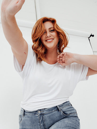 Plus Size Blondie Oversized Graphic T-shirt | Nasty Gal