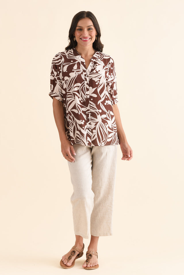 Abel Chocolate Palm Button Top,Full Body,Brunette model,alt text|model:Brontie