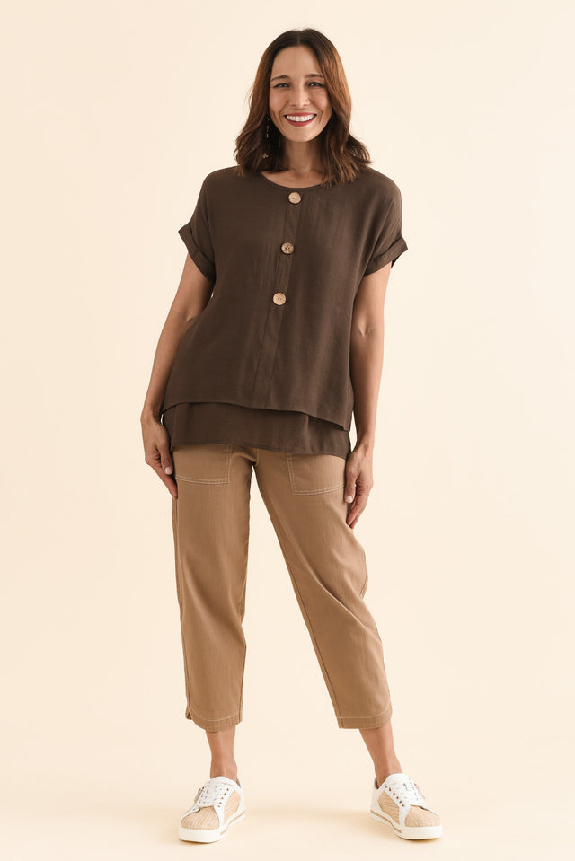 Abilene Chocolate Button Top,Full Body,Brunette model,alt text|model:Cara image 6