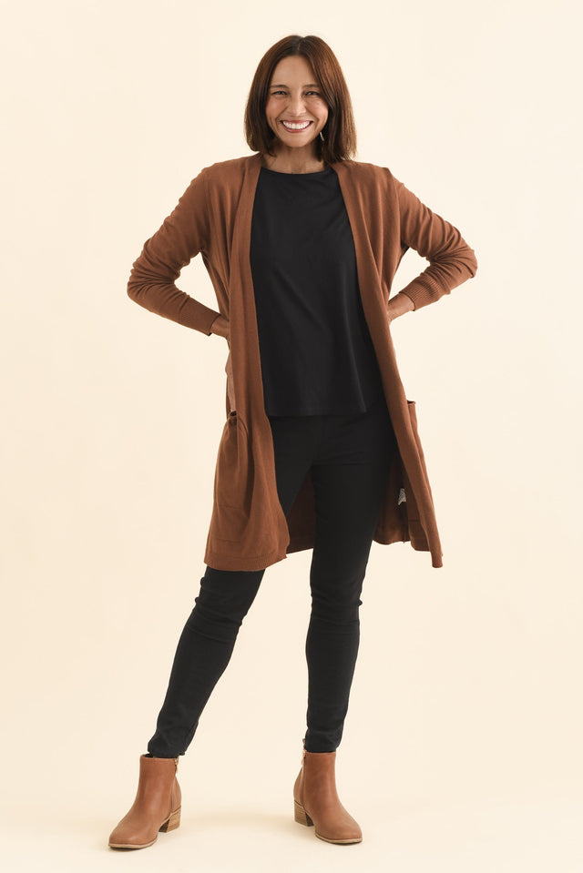 Adele Black Long Sleeve Bamboo Tee,Brunette model,alt text|model:Cara image 5