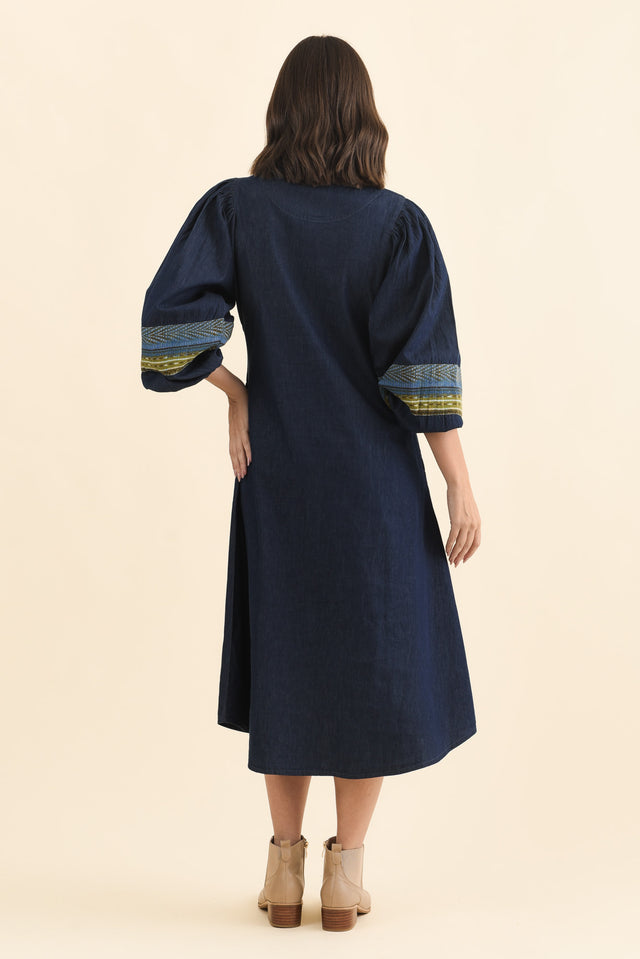 alt text|model:MJ image 4