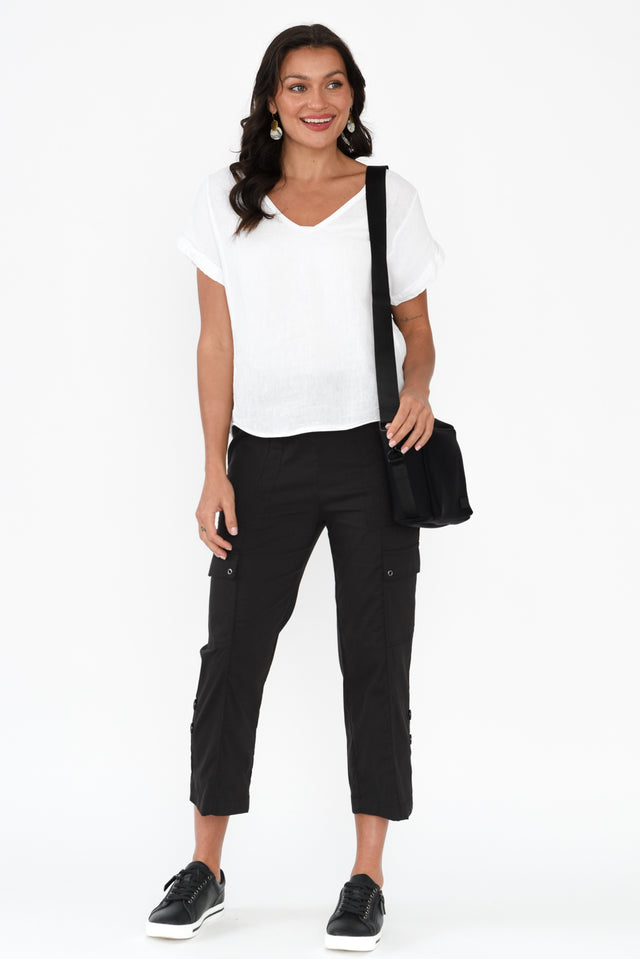 alt text|model:Brontie image 3