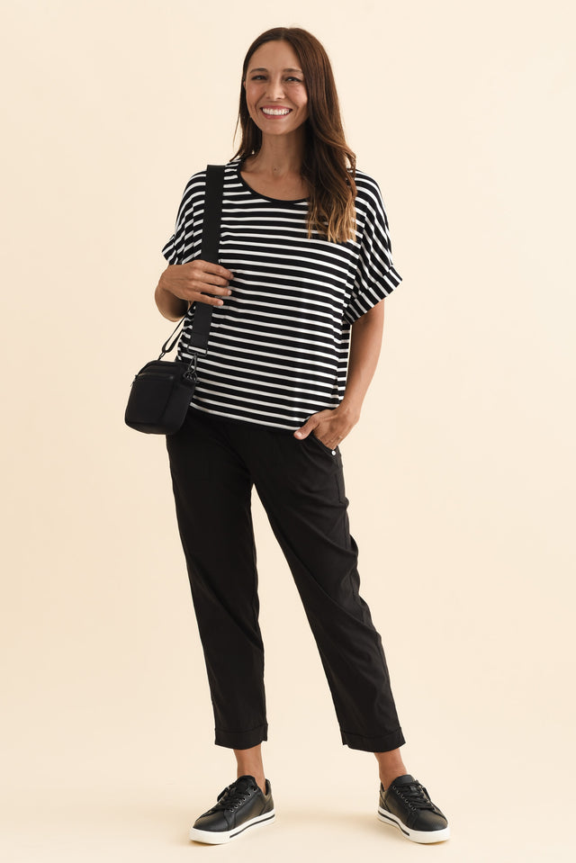 Air-Lite Black Stretch Cropped Pants,Brunette model,alt text|model:Cara image 3