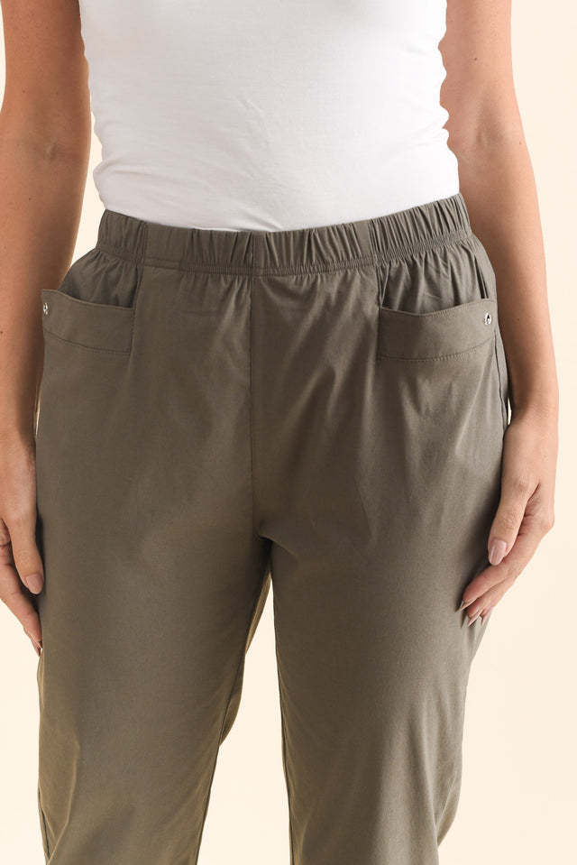 alt text|model:MJ image 5