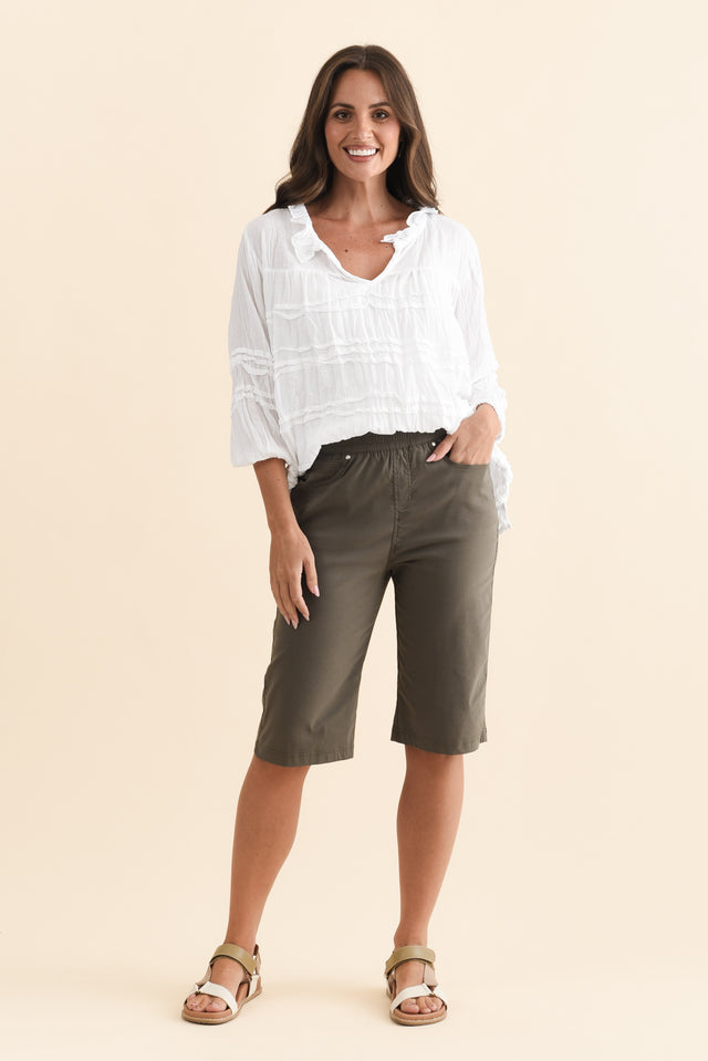 Air-Lite Olive Stretch Pocket Shorts,Brunette model,alt text|model:MJ image 4