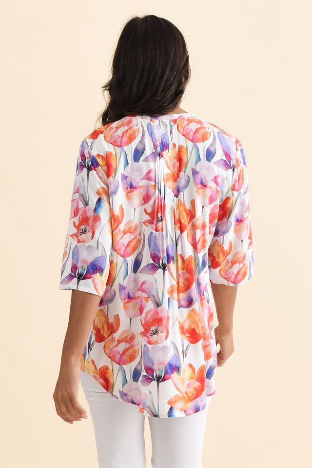 alt text|model:Brontie image 4