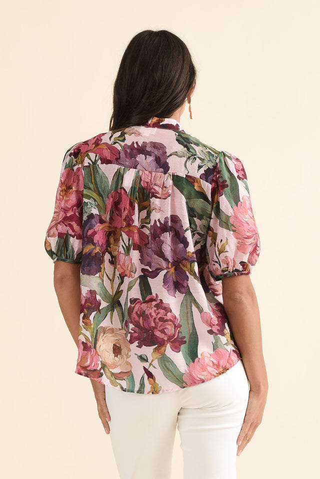 Alexandra Pink Floral Button Top,Back,Brunette model,alt text|model:Brontie image 4