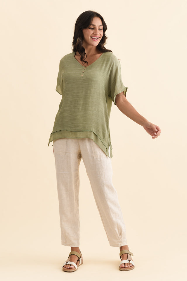 alt text|model:Brontie image 6