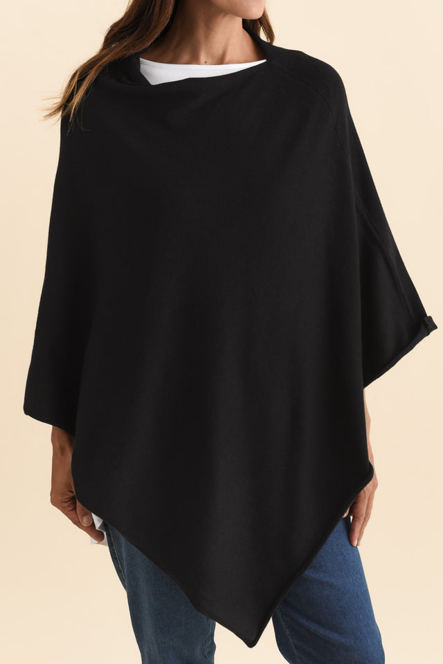 alt text|model:Cara image 7