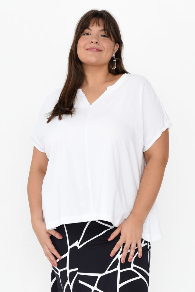 plus-size,curve-tops,plus-size-cotton-tops,alt text|model:Gabby