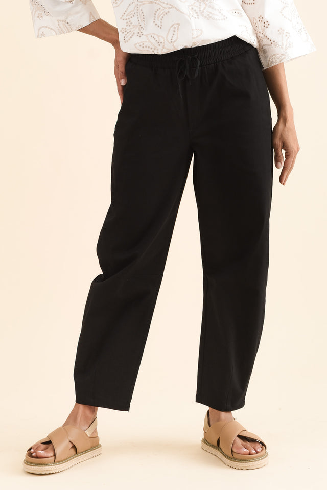 Andy Black Cotton Barrel Pants,Front,Brunette model,alt text|model:Cara image 1