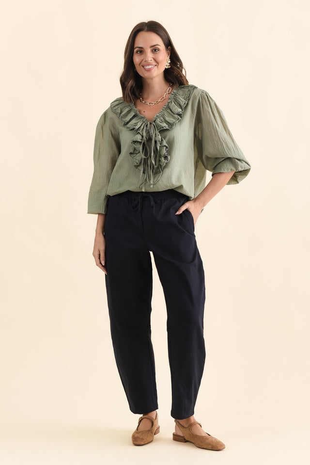 Andy Navy Cotton Barrel Pants,Brunette model,alt text|model:MJ image 7