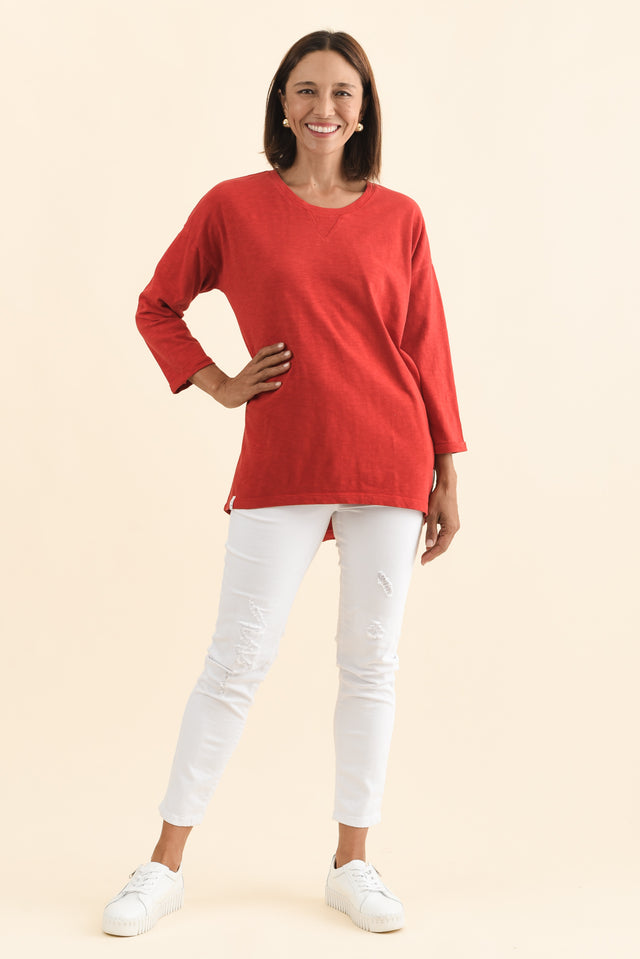 Annie Dark Red Cotton Top,Brunette model,alt text|model:Cara image 7