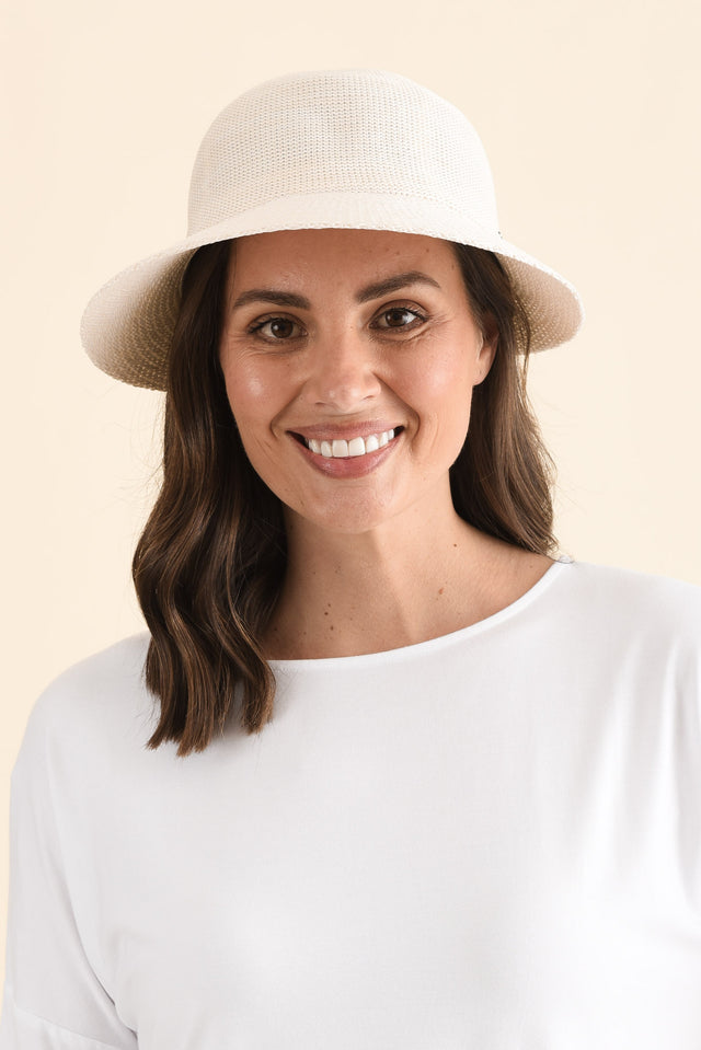 Annika Ivory Visor image 5