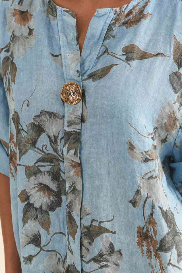 Arlon Blue Foliage Linen Button Top,Detail,Brunette model,alt text|model:Brontie image 5