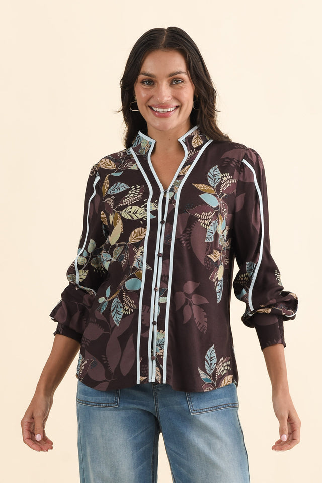 alt text|model:Brontie