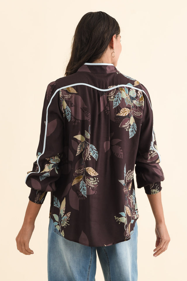 Asher Brown Leaf Contrast Blouse,Brunette model,alt text|model:Brontie image 4