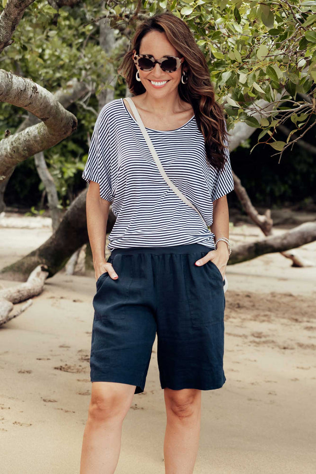 Aster Navy Linen Shorts