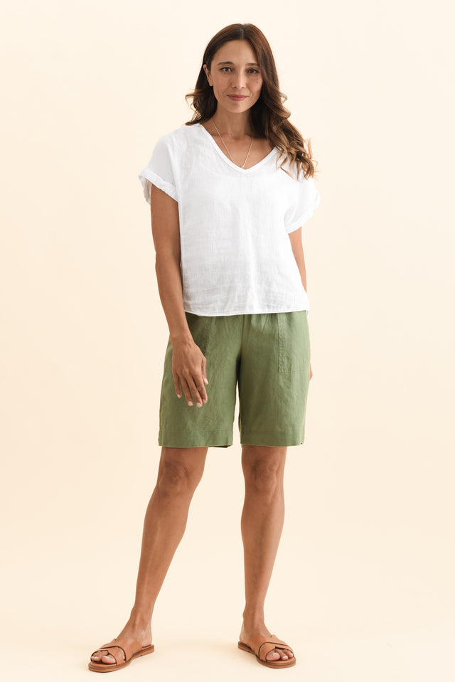 alt text|model:Cara image 8