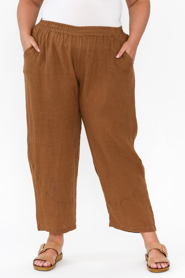 plus-size,curve-bottoms,plus-size-pants alt text|model:Caitlin;wearing:XXL image 8